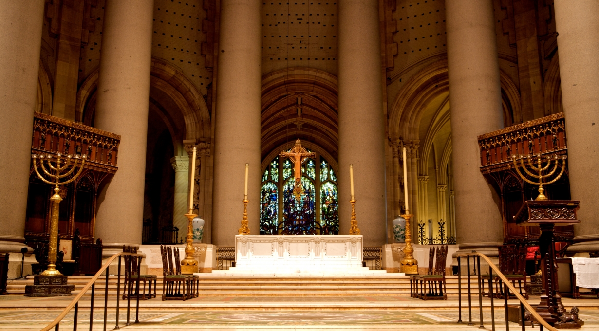 High Altar HelenadeBraganc a 69 1708614915 0 1230x6801 1