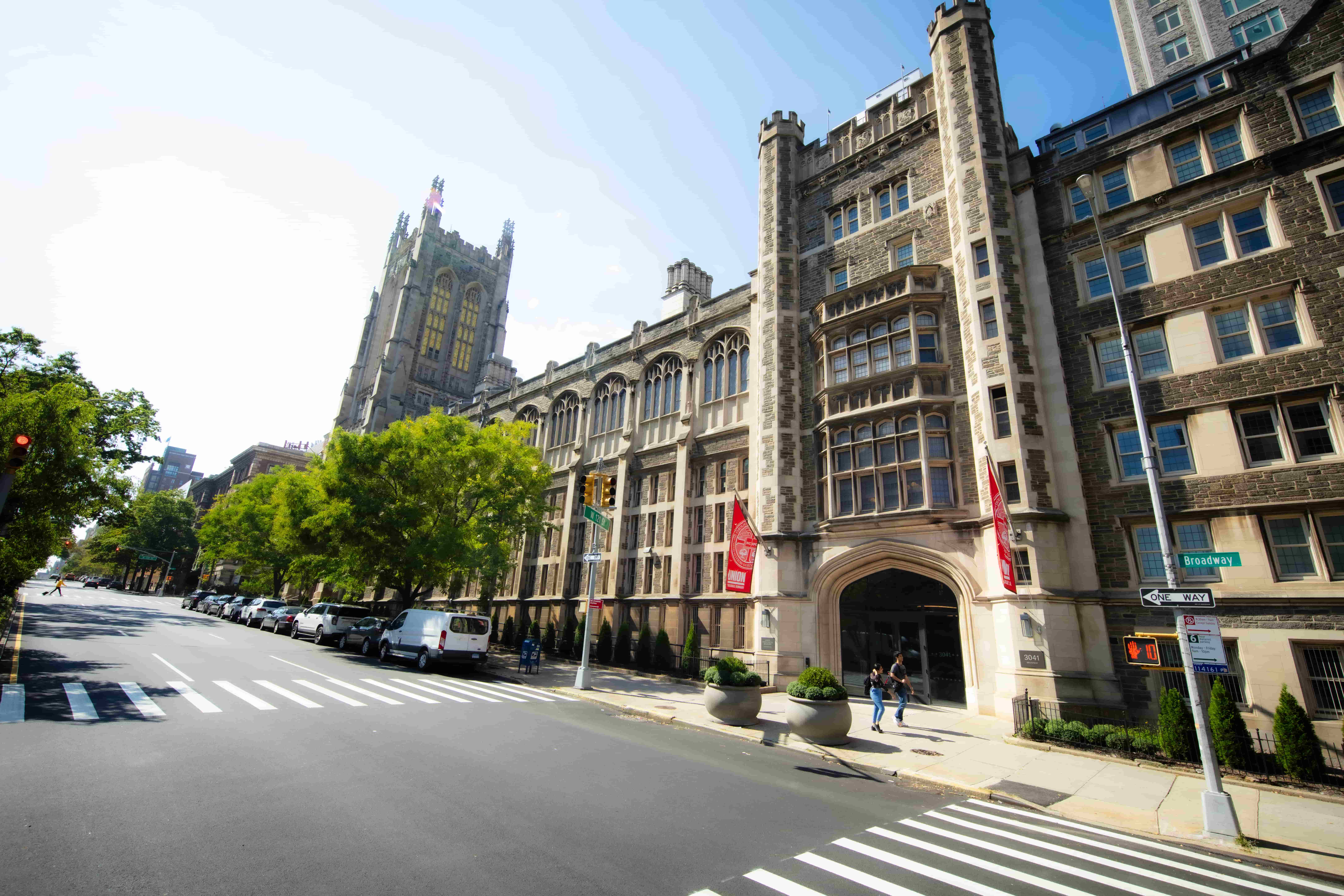 2023 10 02 0033 UTS min